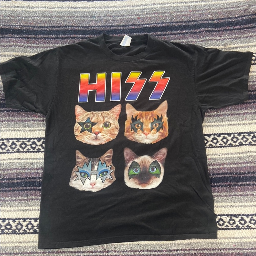 Novelty Hiss (Kiss) Cat Band Funny women’s Medium Black Tee T-Shirt Shirt